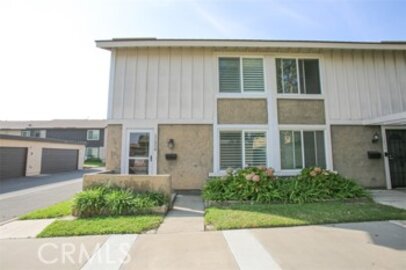 Outstanding Newly Listed Bradford Place Townhouse Located at 11058 Grant Way