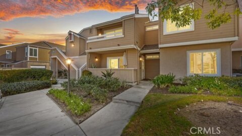 10450 E Briar Oaks #B Photo